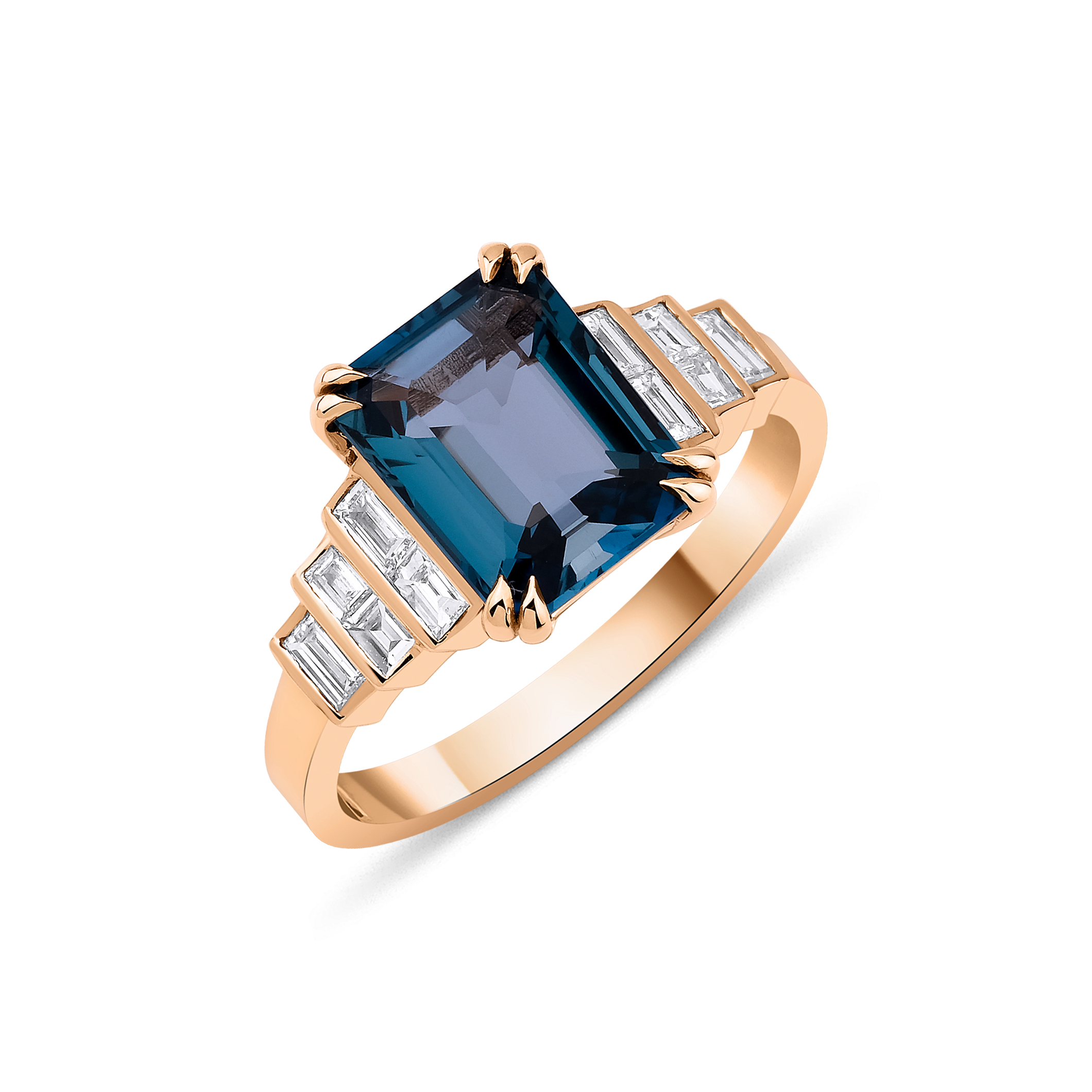 London Blue Topaz Yüzük